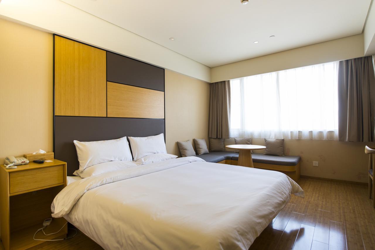 Ji Hotel Jiayuguan Pedestrian Street ภายนอก รูปภาพ